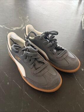 Puma Kids Gray Suede Sneakers with White Stripe and Gum Sole